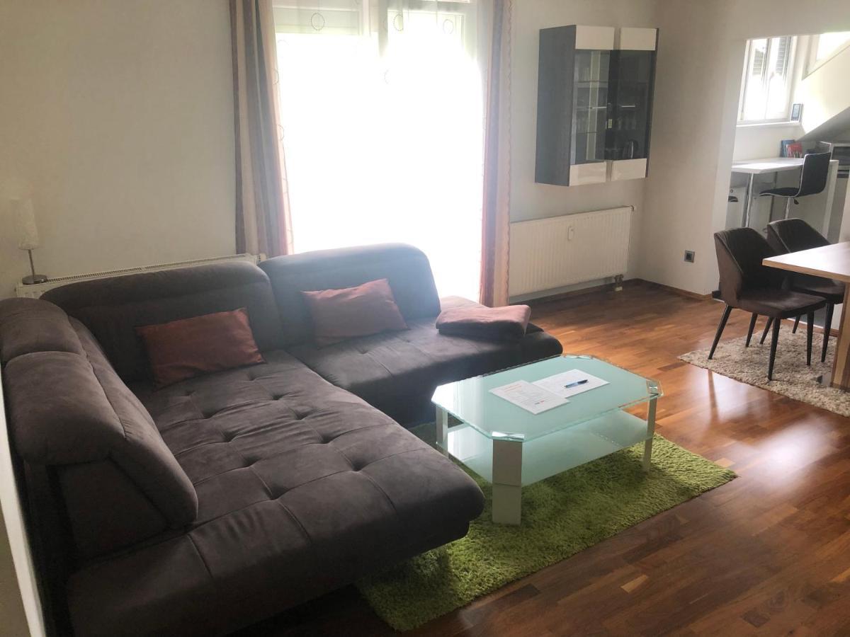 Klagenfurt'S Loft Apartment Klagenfurt am Woerthersee Bagian luar foto